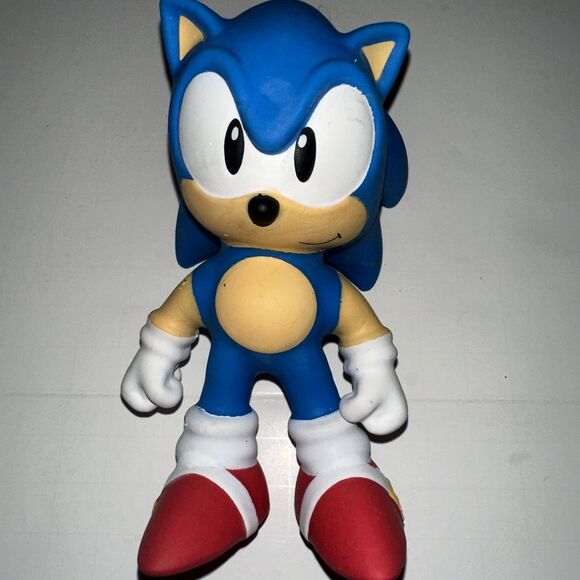Sega Moose  Sonic the Hedgehog Stretch 6" Squishy Strtchy Toy Fidget Stress - Picture 1 of 7